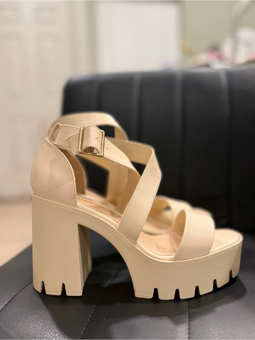 ANDREA FENZI bold platform